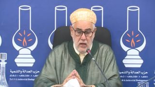 30 جمعية حقوقية: قول بنكيران إن الزواج هو خلاص الفتيات خطاب رجعي متخلف