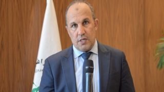 رسالة تحذيرية من العصبة الاحترافية للرجاء حول تأهيل اللاعبين