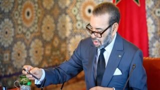خادم الحرمين الشريفين يهنئ الملك بمناسبة عيد الشباب