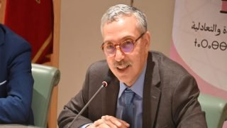 البرلماني الاستقلالي عمراوي ينتقد غياب الكفاءة في تدبير قطاع الصحة