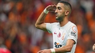 أيت منا في هولندا لإنهاء صفقة زياش
