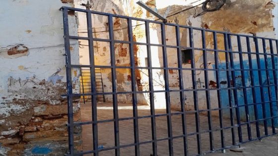 إغلاق “درب” في العرائش خوفا من انهيار منزل آيل للسقوط