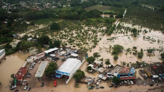 حصيلة ضحايا الأمطار الغزيرة ترتفع إلى 41 قتيلا بالمكسيك