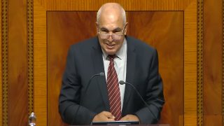 المعارضة الاتحادية تعتبر برامج محو الأمية “عملا ظرفيا لا مشروعا وطنيا”