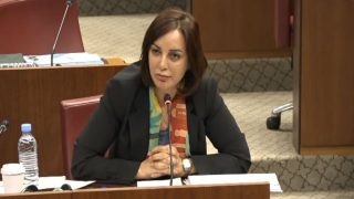 برلمانية: “كاينين الفراقشية في اللحوم والأدوية والحكومة مطالبة بالتصدي لهم”