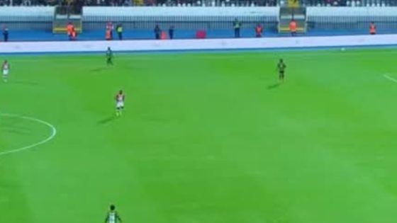 توضيح لحالة أرضية ملعب “دونور” في لقاء الوداد وأشانتي كوتوكو