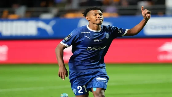 بن طيب يخطف الأنظار في دوري الدرجة الثانية الفرنسي