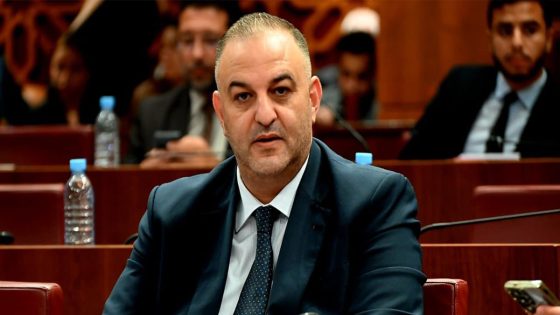 الطوب ينبه الوزيرة عمُّور إلى تعقد مساطر الاستثمار في القرى السياحية بالمغرب