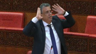 وزير سابق ينتقد وهبي بسبب تصريحه: “أش دخلنا فطلاق وزواج الناس”