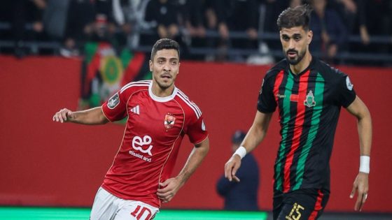 الأهلي يوجه خطابا إلى “الكاف” بعد أحداث مباراته أمام الجيش الملكي