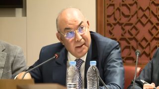 غيات يقر بحصول تعثر في تعميم التغطية الصحية ويصف ميزانية الصحة بـ”الثورة المالية”