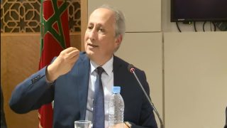 لجنة برلمانية تصادق على مشروع قانون التعليم المدرسي وسط خلافات حادة