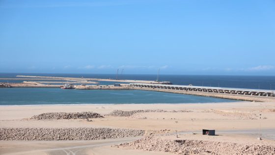 بركة يقف على تقدم الأشغال بميناء الداخلة الأطلسي