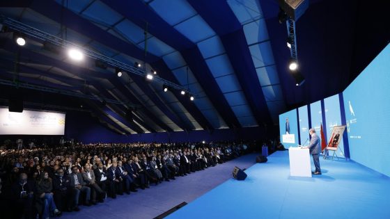 من طنجة.. أخنوش يدعو المواطنين للمشاركة في بناء مغرب صاعد