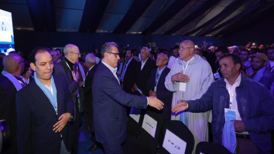 أخنوش: أتأسف لمن يقول أن حزب الأحرار لا ينصت للمواطنين ولا يفي بوعوده