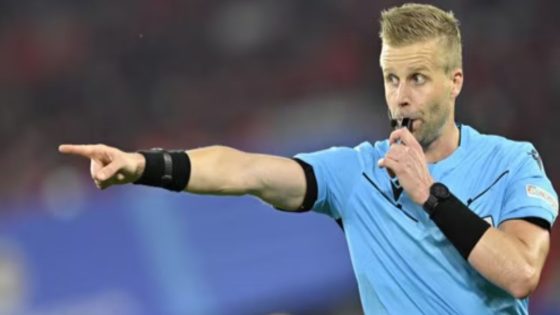 حكم مثير للجدل يقود نهائي المغرب والأردن