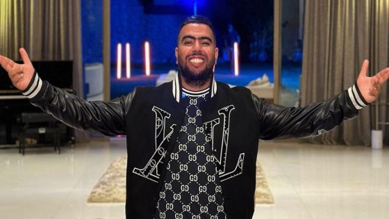 بعد طعنات الغدر وأزمة نفسية صعبة.. “البنج” يستعيد شغفه ويعلن عن قرب طرح أعمال جديدة -فيديو