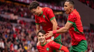 لاعب بارز بالمنتخب الوطني يحسم وجهته المقبلة