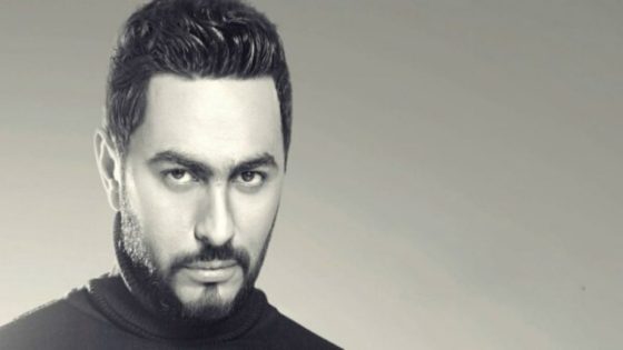 أول ظهور لتامر حسني عقب العملية الجراحية -فيديو