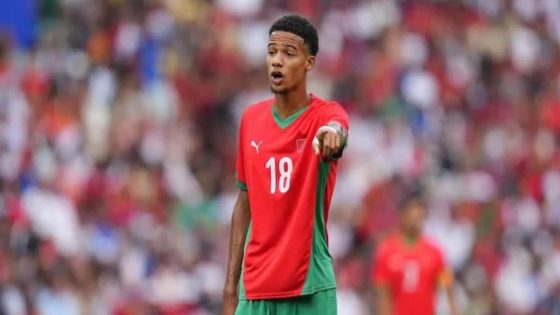 تحول مفاجئ في مسار مستقبل أمير ريتشاردسون