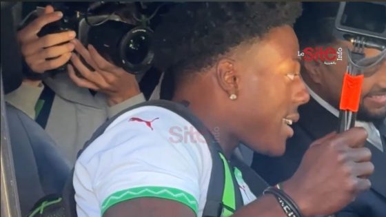 “الستريمر” آي شوو سبيد يخطف الأضواء بقميص المنتخب المغربي قبل نهائي “الكان” -فيديو