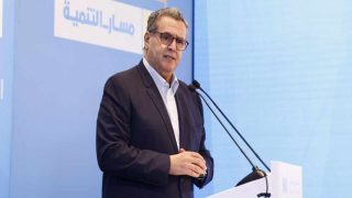 باحث يكشف الإسم المرشح لخلافة أخنوش على رأس حزب “الأحرار”