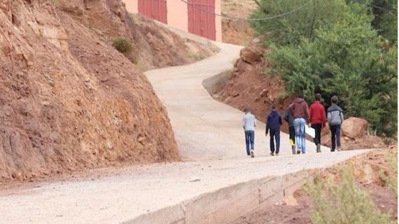 برادة يتعهد بربط مدارس العالم القروي بشبكة الماء أو تجهيزها بالصهاريج