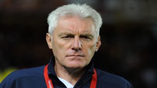 المدرب بروس عرضة للسخرية بعد إقصاء جنوب إفريقيا من “الكان”