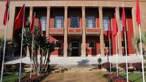 مجلس النواب يخصص جلسته لمساءلة الحكومة حول الاستثمار والصناعة والتشغيل