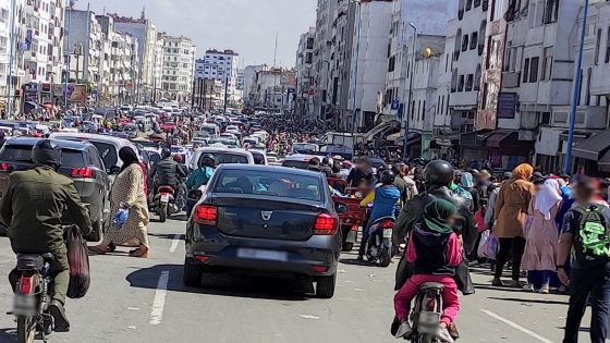 بحلول رمضان…أشغال وحفر تشل حركة السير وتخنق شوارع الدار البيضاء