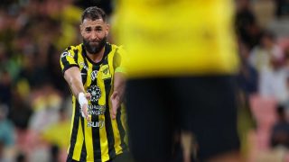 الاتحاد السعودي يفاوض نجما مغربيا لتعويض بنزيما