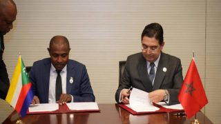 المغرب وجزر القمر يعفيان حاملي جوازات السفر الدبلوماسية وجوازات الخدمة من التأشيرة