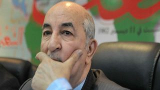 ملاعب المغرب العالمية تثير قلق رئيس الجزائر