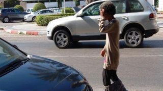 مختل عقليا يقتحم منزل سيدة بآسفي ويعتدي عليها بمادة حارقة