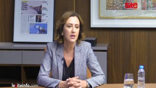 عمور ترصد إجراءات وزارتها لتطوير السياحة القروية والجبلية