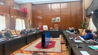 “مهيدية” يقود اجتماعا لتسريع معالجة المباني الآيلة للسقوط بالبيضاء