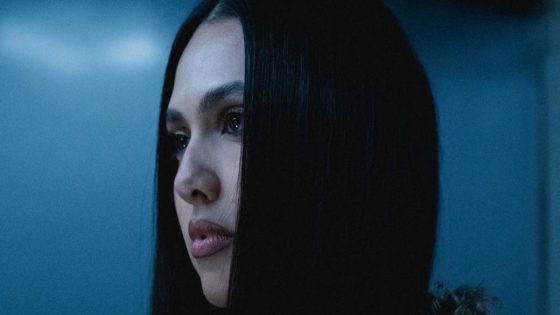 «كلمات»: إبداع جديد لمنال يجمع بين العمق العاطفي والنهج الإنتاجي العصري