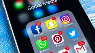 الحكومة تدرس إعداد مشروع قانون يُقيد عمل منصات رقمية أجنبية في المغرب