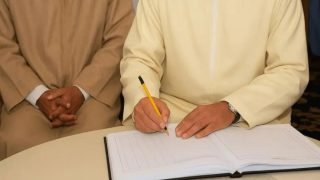 لجنة العدل تصادق بالأغلبية على مشروع قانون تنظيم مهنة العدول