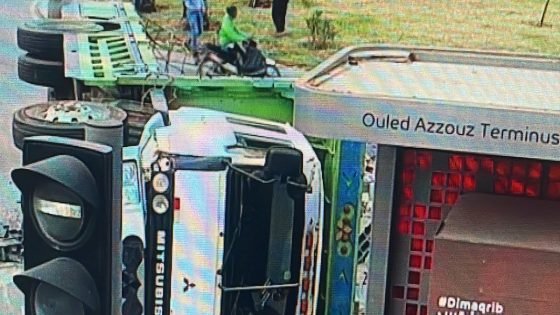 انقلاب “شاحنة” يربك حركة سير “الباصواي”