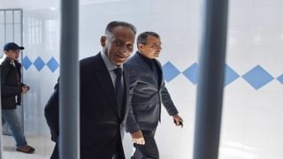تأجيل الزيادة في رواتب موظفي السجون يجرّ الملف إلى قبة البرلمان