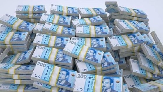 تراجع عجز السيولة البنكية إلى 148 مليار درهم