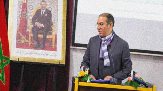 أوزين: إلغاء الساعة الإضافية خطوة حكومية محمودة رغم اتخاذها في “الوقت الميت”