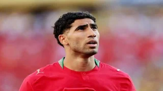 وهبي يدافع عن حكيمي ويعتبر الهجوم عليه غير مبرر