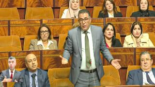 حمّوني يطالب بدورة برلمانية استثنائية لتدارك الأجندة التشريعية المعلقة