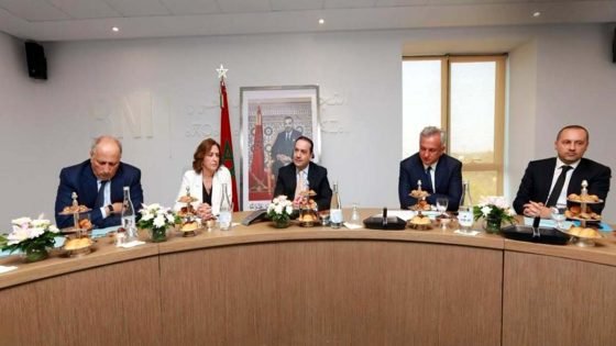 حزب “الأحرار” يشيد بتدبير السلطات لأحداث سبتة ويحذر من تداعيات الحكم الإسباني على ملف الهجرة