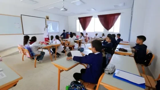 وزارة التربية الوطنية تصدر قرارها بشأن الساعات الإضافية في مدارس الريادة